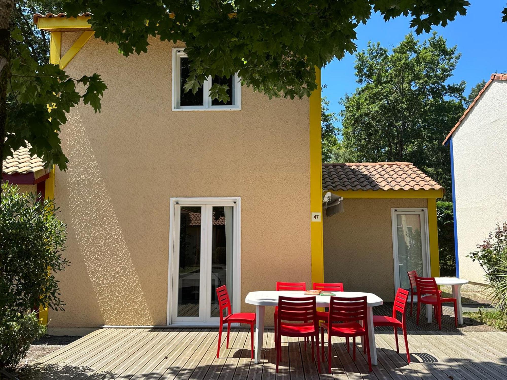 Residence Mes Amours D'Enfants - Les Villas Du Lac Сустон Экстерьер фото