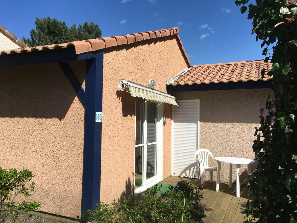 Residence Mes Amours D'Enfants - Les Villas Du Lac Сустон Экстерьер фото